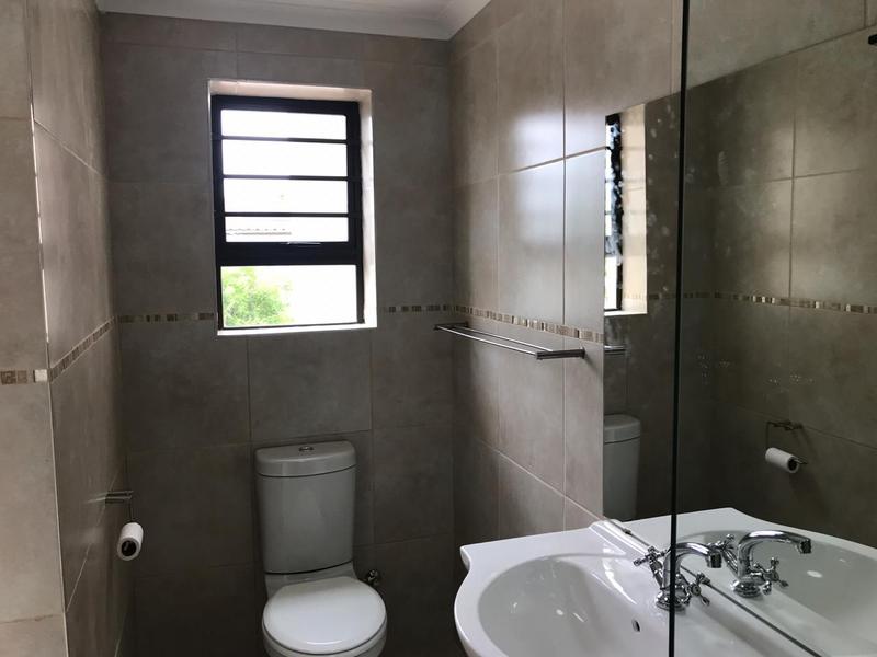 To Let 1 Bedroom Property for Rent in Ruwari Western Cape